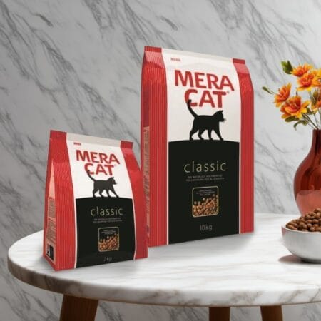 Mera Classic Cat Food bag – high protein and digestible formula for cats in Pakistan at Reem Pet Store.