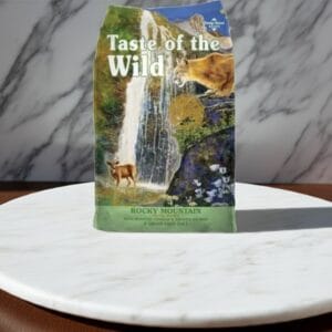 aste of the Wild Rocky Mountain Cat Food – grain-free, high protein cat food with roasted venison and salmon available at Reem Pet Store Pakistan