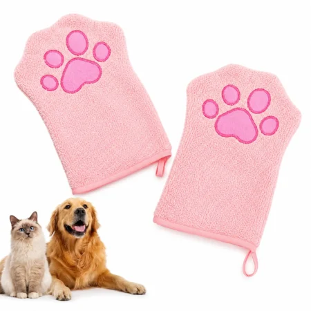 Pink microfiber pet bath gloves for cats and dogs